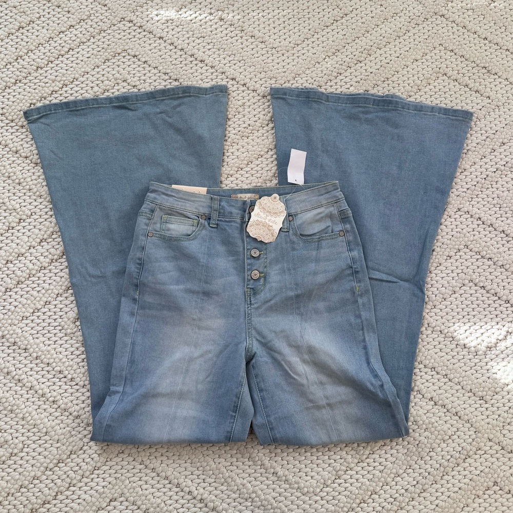 NWT Altar’d State Flare Women's Blue Jeans
